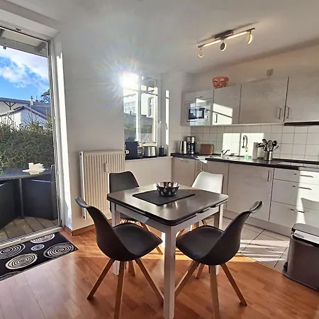 Waldstrasse 05 公寓 *